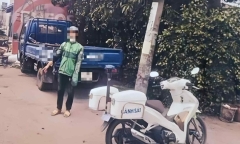 Lời khai của tài xế xe ôm công nghệ đập bể kính chiếu hậu xe tải
