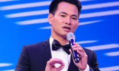 Xuân Bắc tặng quà cho toàn thể phụ nữ xem