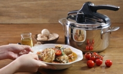 Cách làm món ăn Âu - Gà hầm kiểu thợ săn