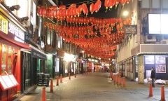 Phố người Hoa nhộn nhịp ngày nào ở London bỗng hiu quạnh vì nỗi lo mang tên 