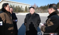 Ông Kim Jong-un tuyên bố không sợ bị trừng phạt 100 năm nữa
