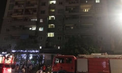 Hà Nội: Cháy chung cư cao tầng, khói bốc cao nghi ngút