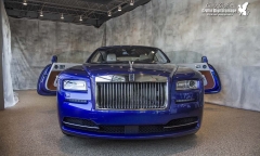 Rolls-Royce Wraith “độc” trong bộ cánh lạ