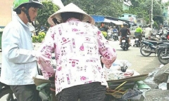 Bí mật chợ trời kiểu mới: Mua hàng đồng nát bán vàng mười