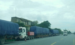 Thêm 4 đoàn tàu cho tuyến Cát Linh - Hà Đông được chở về Hà Nội