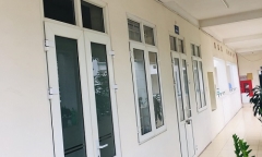 Vụ tuồn thịt bẩn vào trường: Bảo vệ dọa nạt phóng viên tác nghiệp
