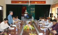 Vụ vỡ bể chứa bùn thải ở Nghệ An: Đập được đắp bằng ... đất