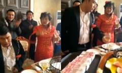 Đám cưới 'phủ' đầy tiền, vàng của chàng trai trẻ với cụ bà xôn xao cư dân mạng