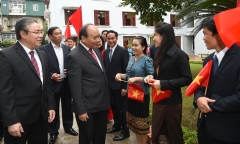 Thủ tướng: Cán bộ phải trong sạch, liêm chính, giỏi chuyên môn