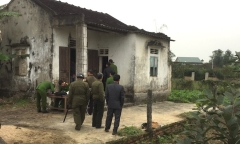 Thực nghiệm hiện trường vụ con trai đánh bố gãy xương sườn