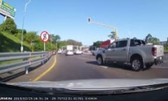 Video: Đi với tốc độ của