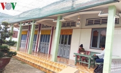 Khai trừ Đảng, cách chức Phó Chủ tịch Hội nông dân 