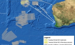 Thủ tướng Australia: Chỉ còn cách hộp đen MH370 vài cây số