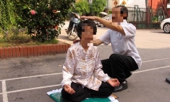 Thầy lang trị bệnh theo “bí thuật” truyền năng lượng, uống nước tỏi cướp mạng sống người bệnh