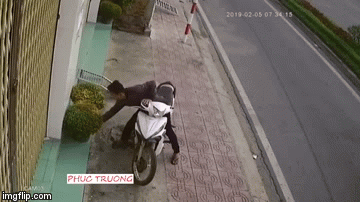 Video: Người đàn ông nhanh tay 