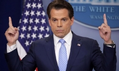 Cựu giám đốc truyền thông Nhà Trắng tiết lộ âm mưu lật đổ Tổng thống Trump