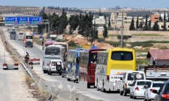 Syria: Hàng trăm tay súng phiến quân giao nộp vũ khí theo thỏa thuận
