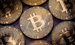 Giá bitcoin hôm nay 11/12: Bitcoin giao dịch dưới mốc 15.500 USD