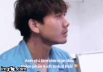 Bật cười với cách Xuân Trường an ủi Minh Vương sau cú sút phạt đền trượt