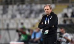 HLV Thái Lan mất việc ngay sau một trận thua tại Asian Cup 2019