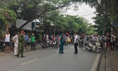 Hà Nội: 3 mẹ con tử vong sau vụ tai nạn thương tâm