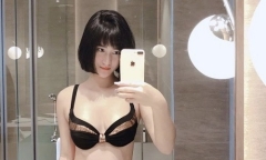 Hot girl diện bikini nóng bỏng, thấy yêu đời khi ở chung với tiền vệ Nguyễn Huy Hùng
