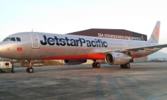 Máy bay Jetstar Pacific bị sét đánh