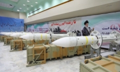 Iran tuyên bố sở hữu tên lửa đạn đạo đủ khả năng tấn công Mỹ 