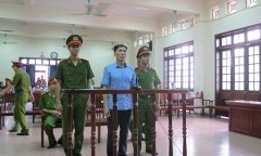 Dương Tự Trọng yêu cầu luật sư không được tranh luận với VKS