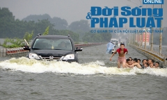 Hà Nội: Bất chấp nguy hiểm, trẻ em 