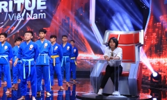 Tréo ngoe cuộc đời, Trấn Thành “ngã ngửa” khi cô bé 12 tuổi quê Nghệ An đòi tặng chữ ký cho mình