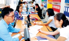 Thủ tướng nghiêm cấm công chức đi lễ hội trong giờ hành chính