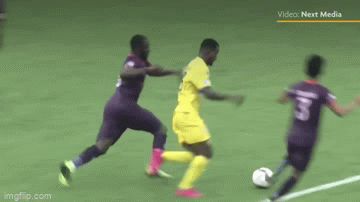 Video: Pha bắt sai khiến trọng tài Đỗ Thanh Đệ bị treo còi 2 trận trong mùa giải V-League