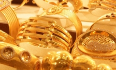 Giá vàng hôm nay 26/11: Im ắng, khó lường