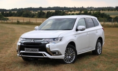  Bảng giá xe Mitsubishi mới nhất tháng 12/2019: Mitsubishi Outlander nhận ưu đãi tới hơn 140 triệu đồng