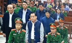 Những hình ảnh trong phiên xét xử Vũ 