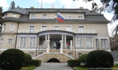 Căng thẳng Nga - CH Séc: Praha trục xuất thêm nhà ngoại giao Moscow, Slovakia 