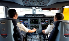 Bộ Giao thông yêu cầu Vietnam Airlines giải trình về lùm xùm đào tạo phi công