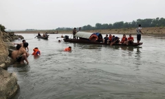 Vụ 4 học sinh lớp 7 chết đuối trên sông Mã: Lời kể ám ảnh của học sinh may mắn thoát nạn