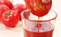 Tác dụng giảm cân, làm đẹp của việc ăn cà chua sống ít người biết