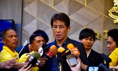HLV Akira Nishino chưa chốt trợ lý người Thái Lan dù World Cup 2022 sắp đến gần