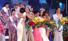 Hoa hậu Venezuela 2019 bị chê già, kém xinh ngay sau khi vừa đăng quang