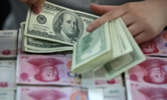 Nhân dân tệ giảm sút, người Trung Quốc chuyển sang “găm” USD