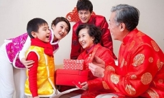 Xem hình ảnh trong camera phòng khách, tôi lập tức đuổi vợ ra khỏi nhà