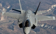 Cận cảnh siêu tiêm kích F-35A thử nghiệm chế độ 