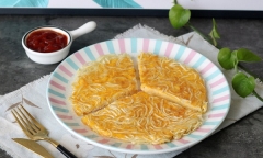 Mì gói trộn với thứ này rồi chiên, có ngay món bánh ngon cho cả nhà thưởng thức