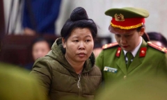 Xét xử mẹ nữ sinh giao gà buôn ma túy: Vì Thị Thu tố bị ép cung, suốt 5 ngày đêm không được ngủ