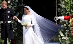 Cận cảnh chiếc váy cưới lộng lẫy của Công nương Anh Meghan