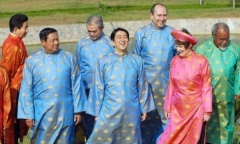 Trang phục truyền thống độc đáo của những nhà lãnh đạo thế giới khi dự Hội nghị APEC