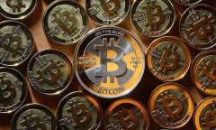 Giá Bitcoin hôm nay 16/4/2018: Bitcoin lên mốc 8.000 USD vì chiến sự Syria